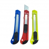 Estilete Tradicional 18mm para Tecido e Corte Preciso